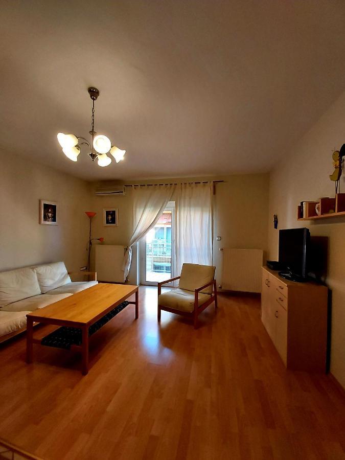 Katakunyho Apartment Keszthely Ngoại thất bức ảnh